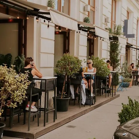 Synagogue Skyline View Walk To Deák&fashion St Apartamento *