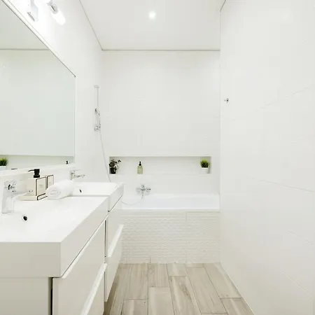 Apartamento Synagogue Skyline View Walk To Deák&fashion St *