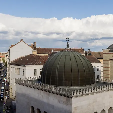 Synagogue Skyline View Walk To Deák&fashion St *