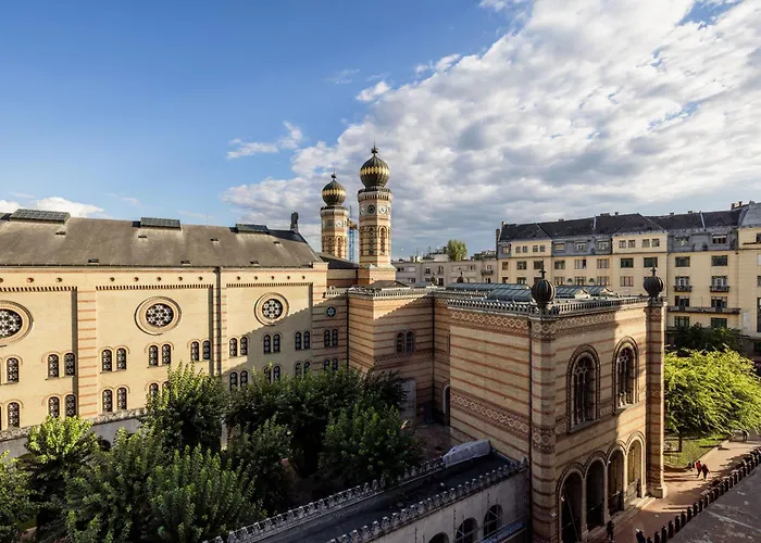 Daire Synagogue Skyline View Walk To Deak & Fashion St